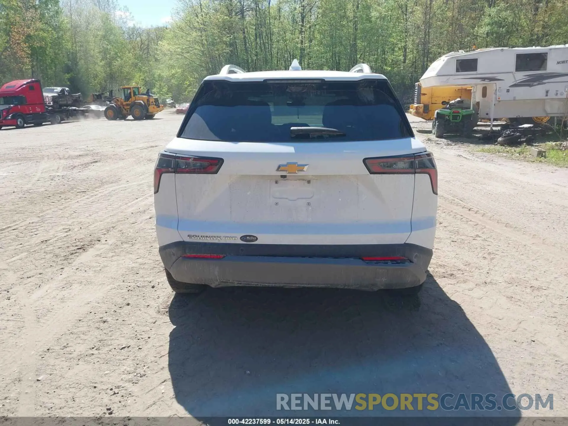 17 Photograph of a damaged car 3GNAXPEG0SL153490 CHEVROLET EQUINOX 2025
