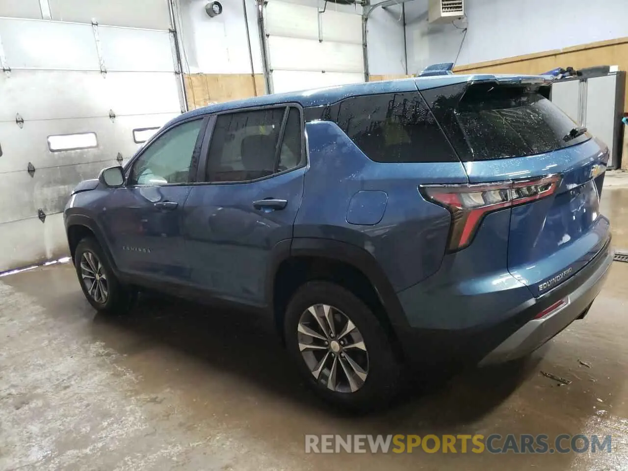 2 Photograph of a damaged car 3GNAXPEG0SL154414 CHEVROLET EQUINOX 2025