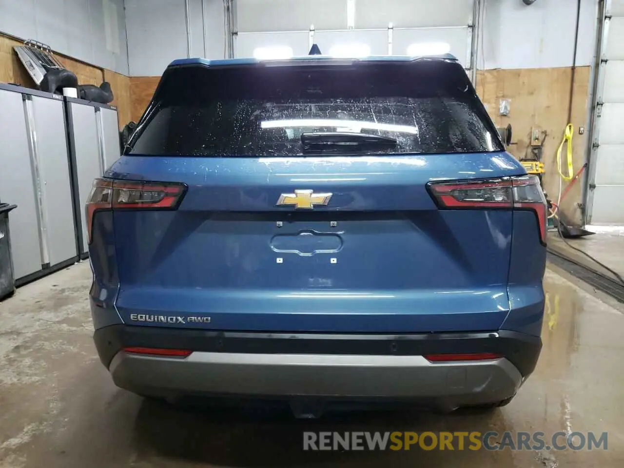 6 Photograph of a damaged car 3GNAXPEG0SL154414 CHEVROLET EQUINOX 2025