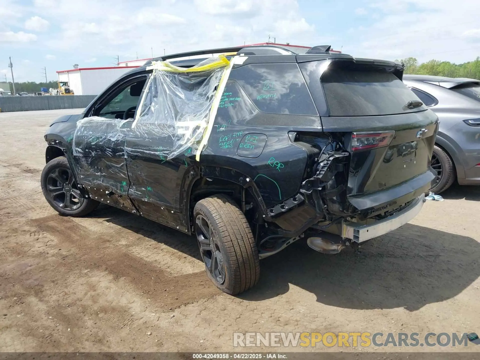3 Photograph of a damaged car 3GNAXPEG0SL173366 CHEVROLET EQUINOX 2025