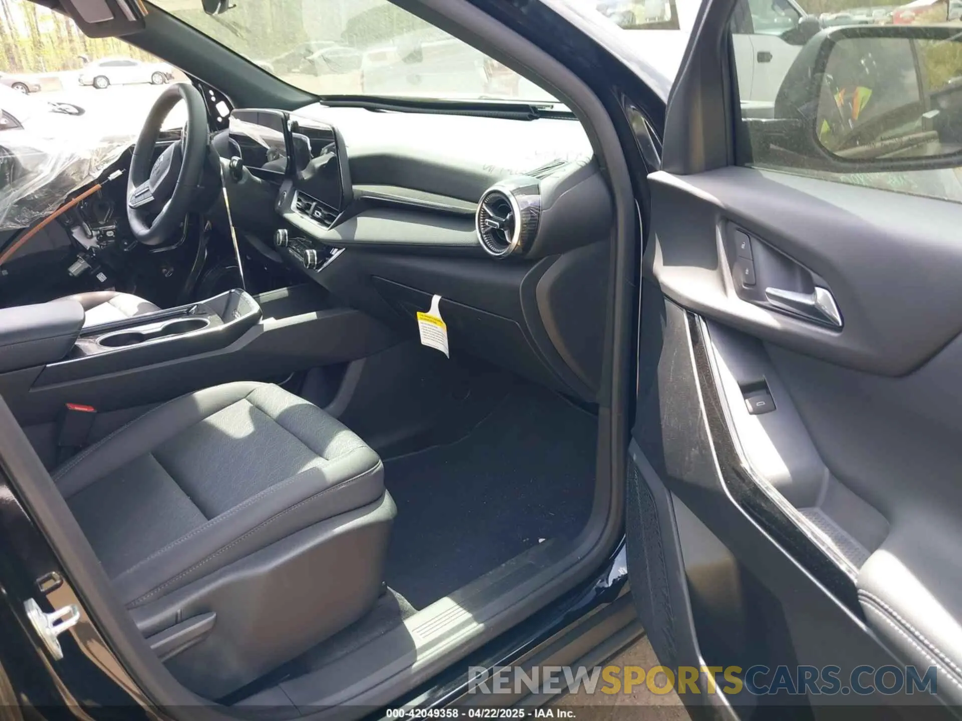 5 Photograph of a damaged car 3GNAXPEG0SL173366 CHEVROLET EQUINOX 2025