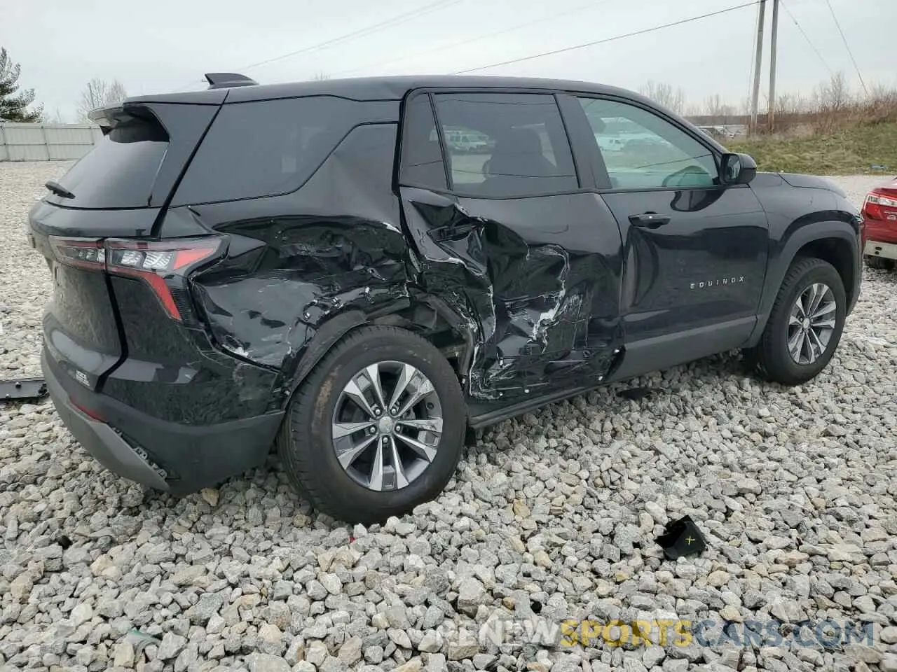 3 Photograph of a damaged car 3GNAXPEG1SL203538 CHEVROLET EQUINOX 2025