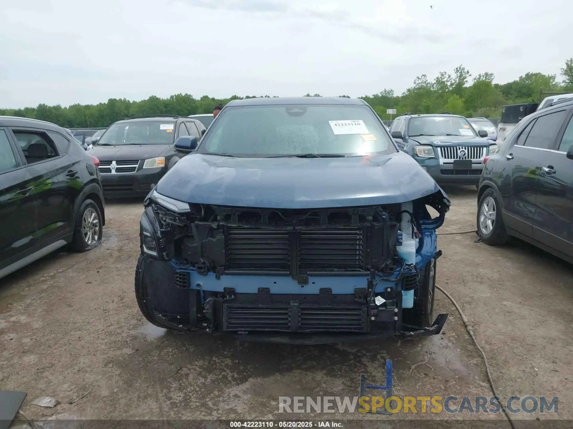 13 Photograph of a damaged car 3GNAXPEG1SL294231 CHEVROLET EQUINOX 2025