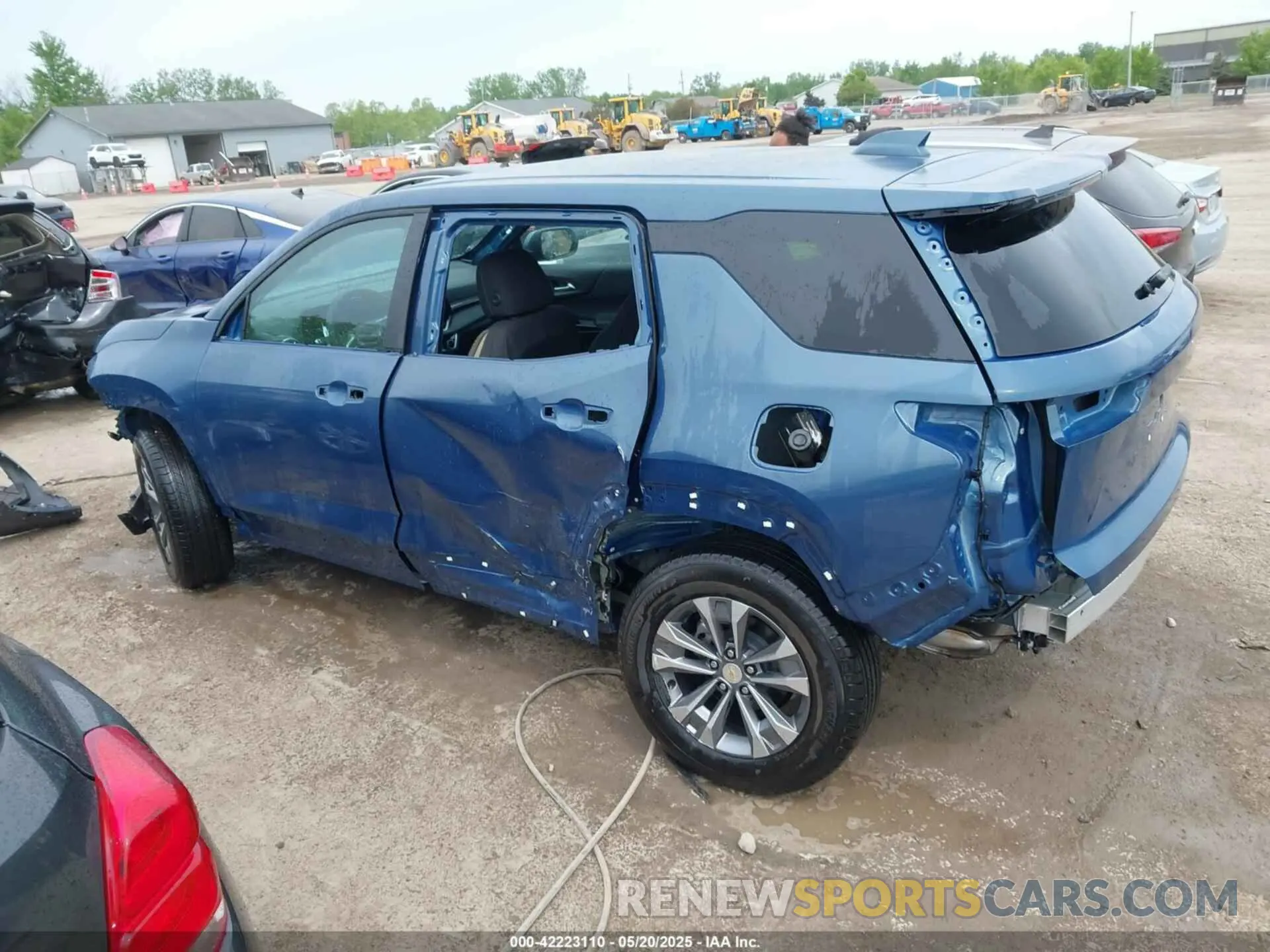 15 Photograph of a damaged car 3GNAXPEG1SL294231 CHEVROLET EQUINOX 2025