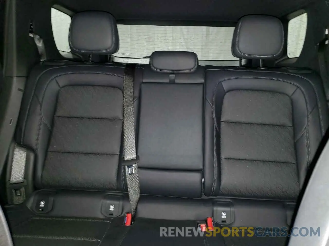 10 Photograph of a damaged car 3GNAXPEG2SL107398 CHEVROLET EQUINOX 2025