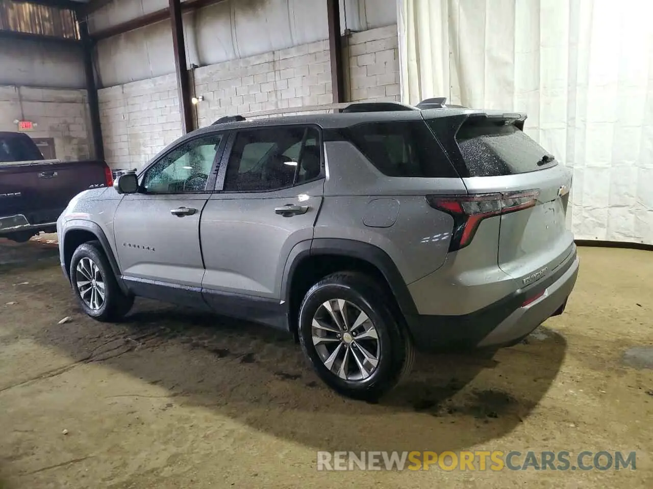 2 Photograph of a damaged car 3GNAXPEG2SL107398 CHEVROLET EQUINOX 2025