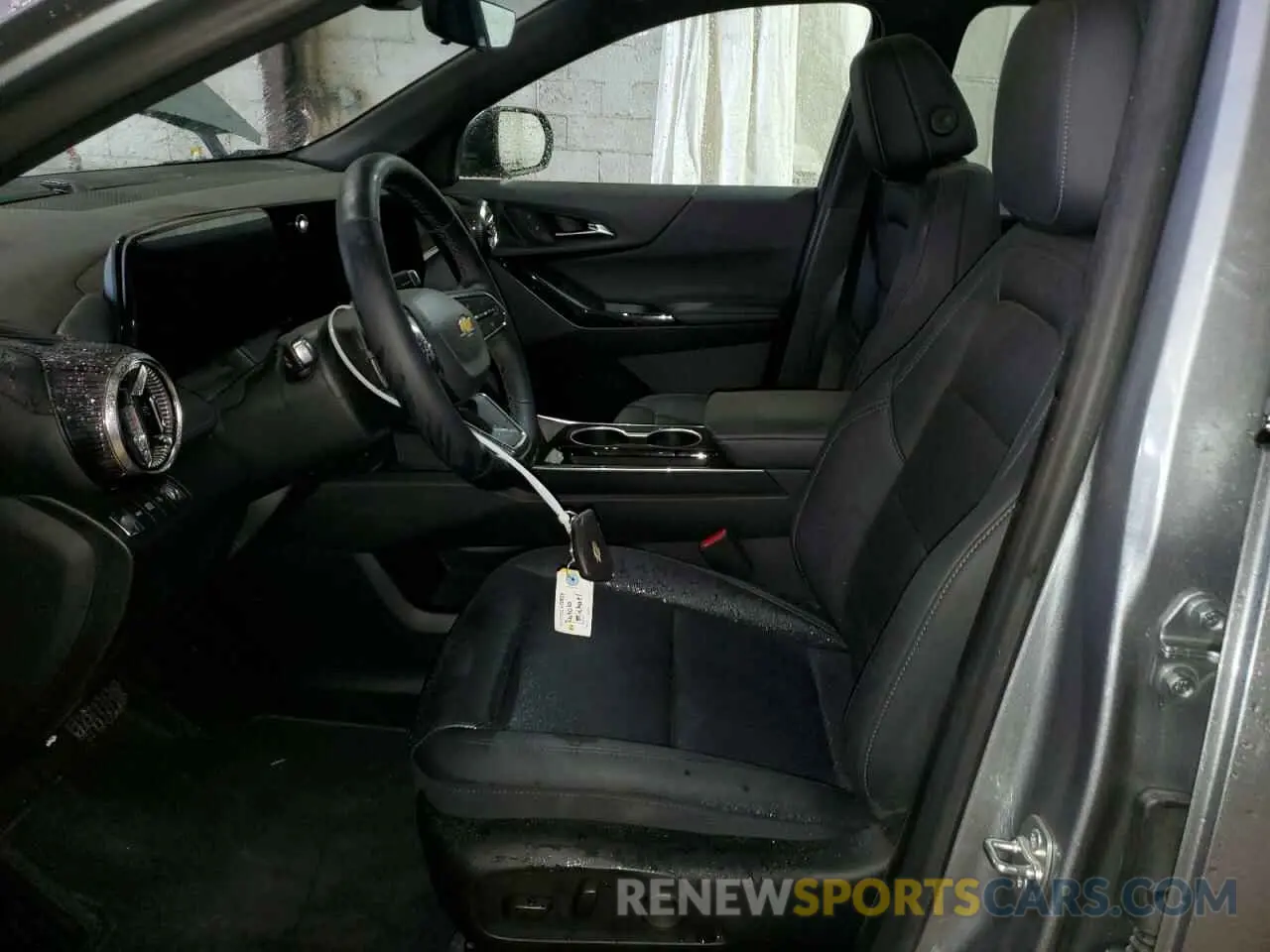 7 Photograph of a damaged car 3GNAXPEG2SL107398 CHEVROLET EQUINOX 2025