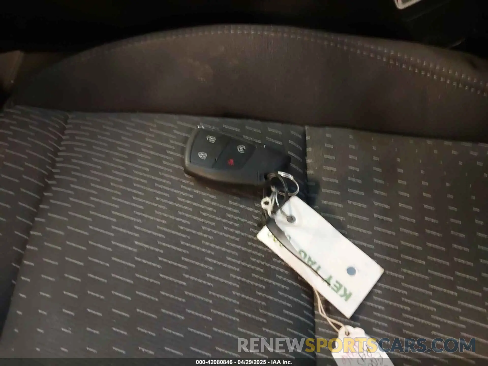 11 Photograph of a damaged car 3GNAXPEG2SL124816 CHEVROLET EQUINOX 2025