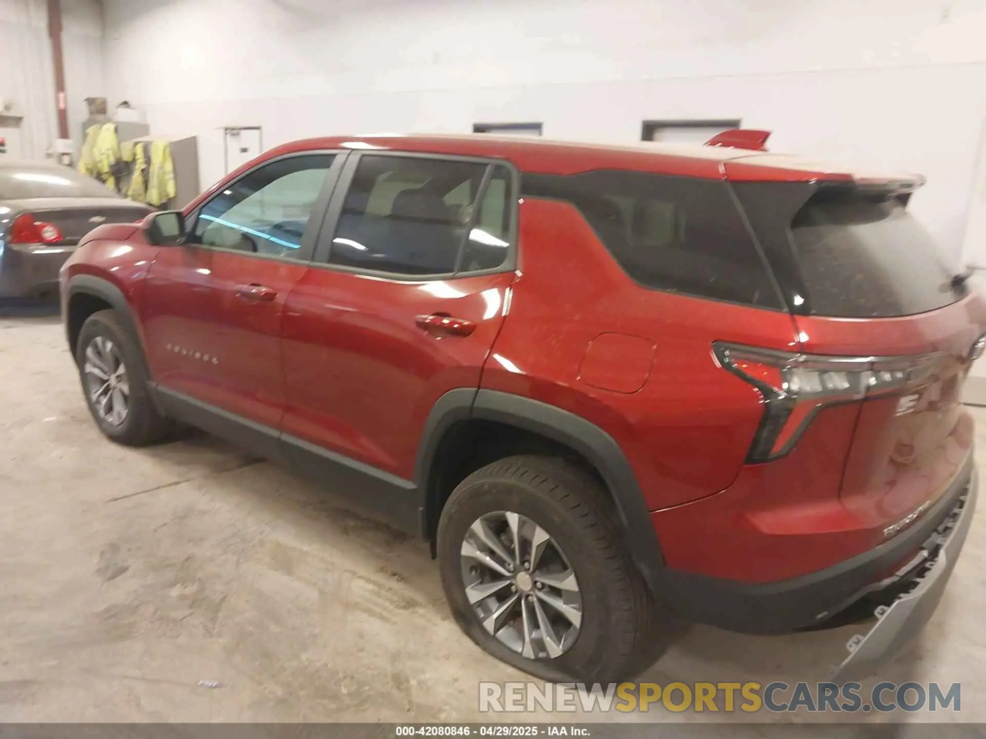 3 Photograph of a damaged car 3GNAXPEG2SL124816 CHEVROLET EQUINOX 2025