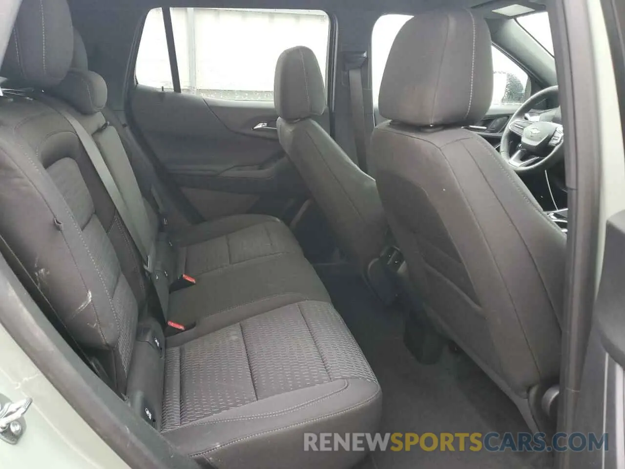 11 Photograph of a damaged car 3GNAXPEG2SL151045 CHEVROLET EQUINOX 2025