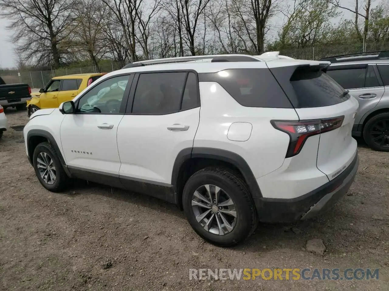 2 Photograph of a damaged car 3GNAXPEG2SL196082 CHEVROLET EQUINOX 2025