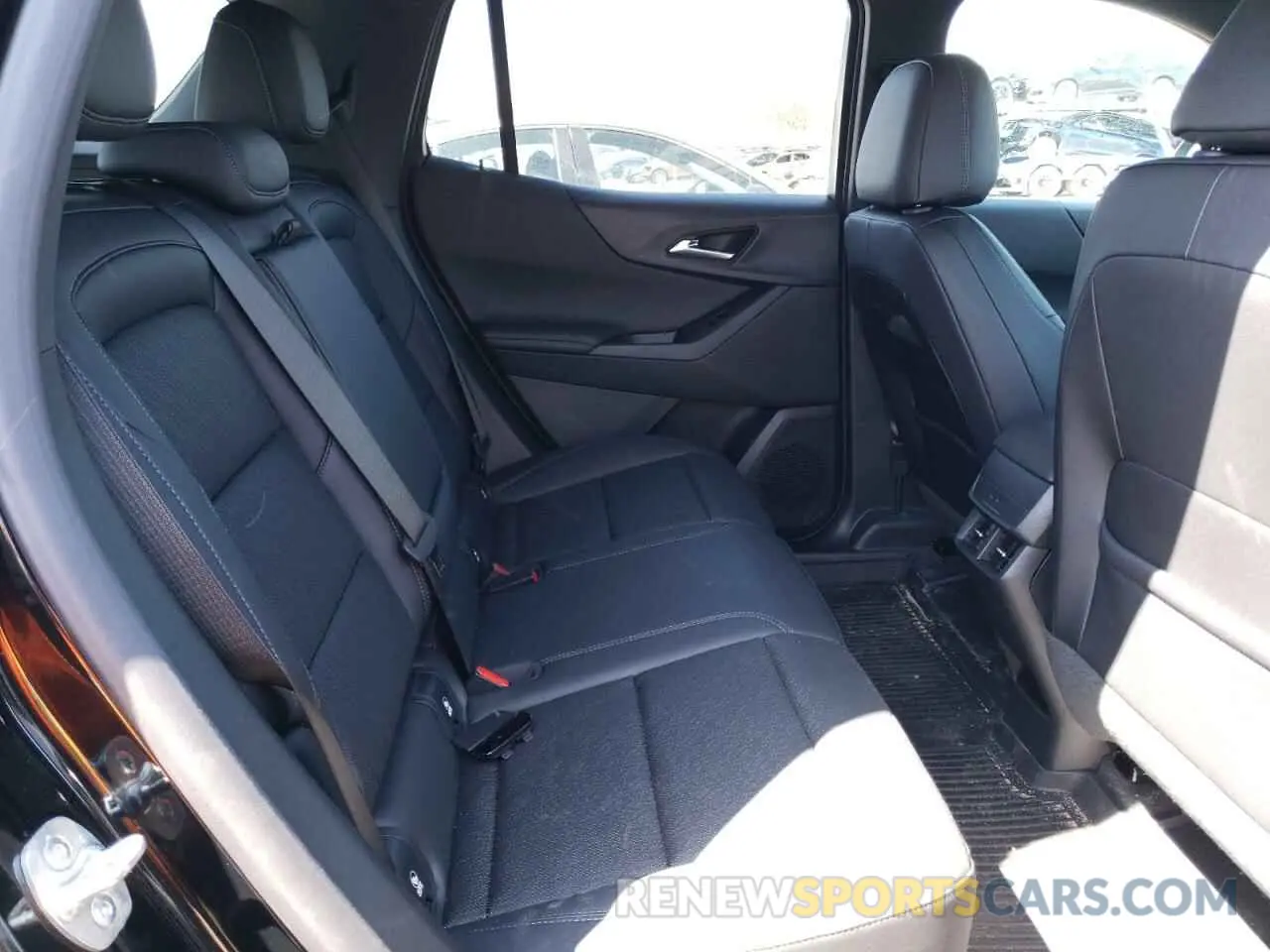 11 Photograph of a damaged car 3GNAXPEG3SL283215 CHEVROLET EQUINOX 2025