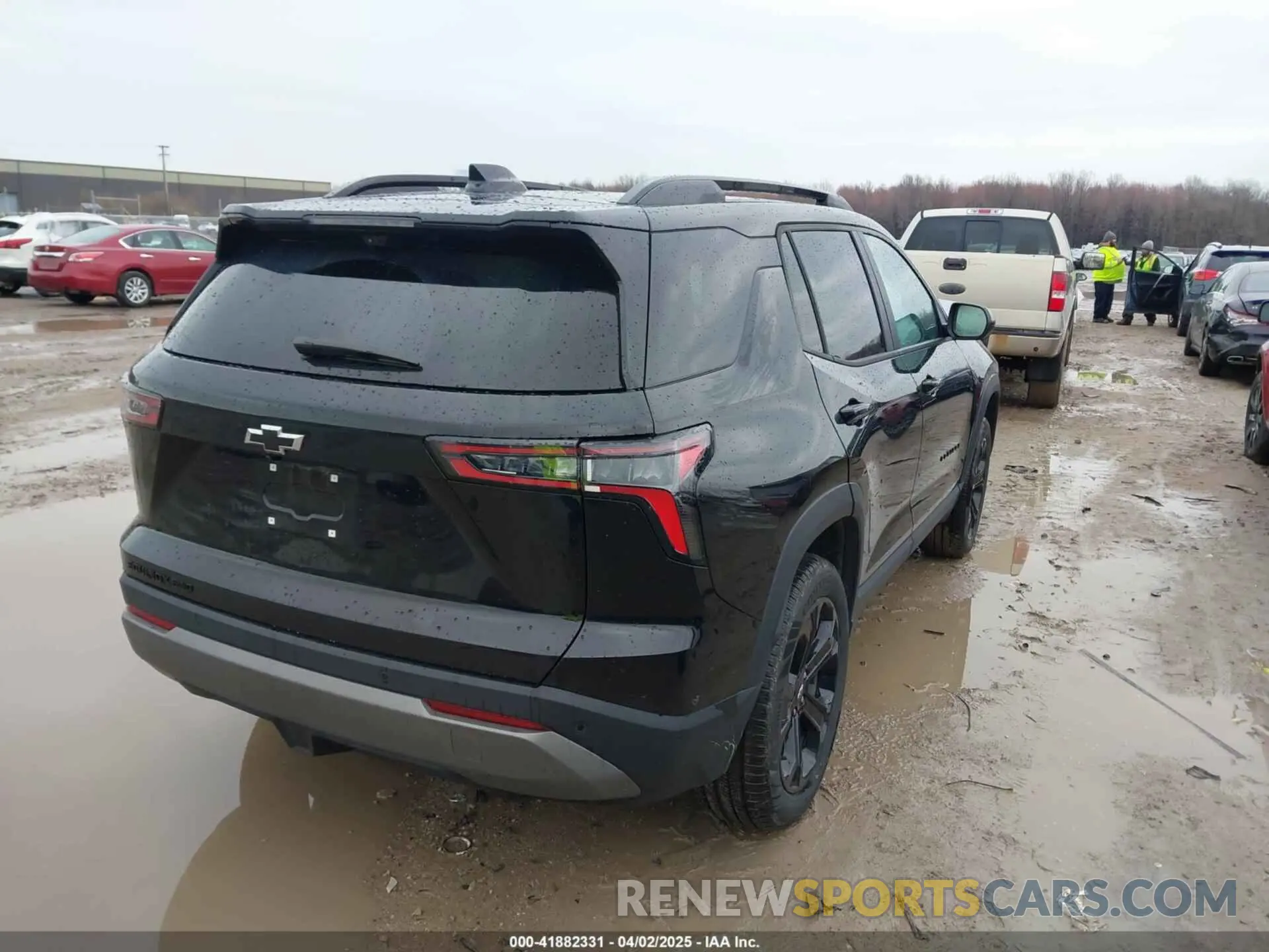 4 Photograph of a damaged car 3GNAXPEG4SL144923 CHEVROLET EQUINOX 2025