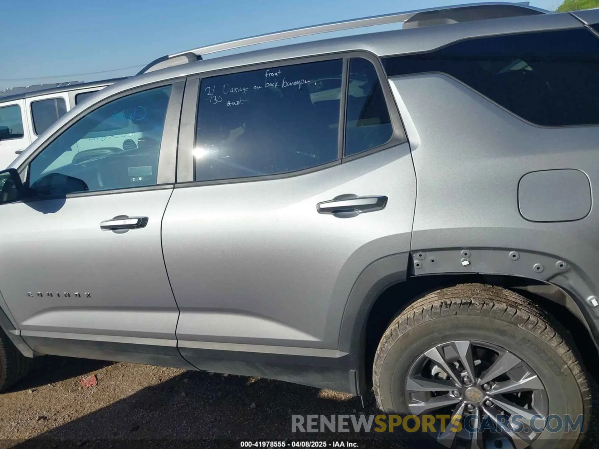 14 Photograph of a damaged car 3GNAXPEG4SL177985 CHEVROLET EQUINOX 2025