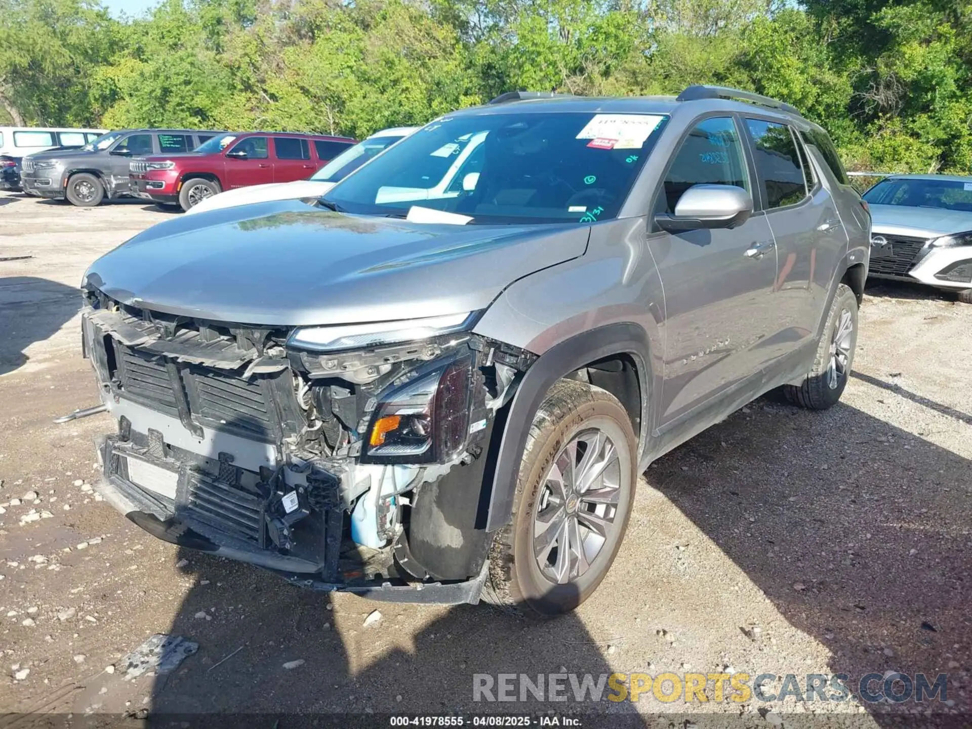2 Photograph of a damaged car 3GNAXPEG4SL177985 CHEVROLET EQUINOX 2025