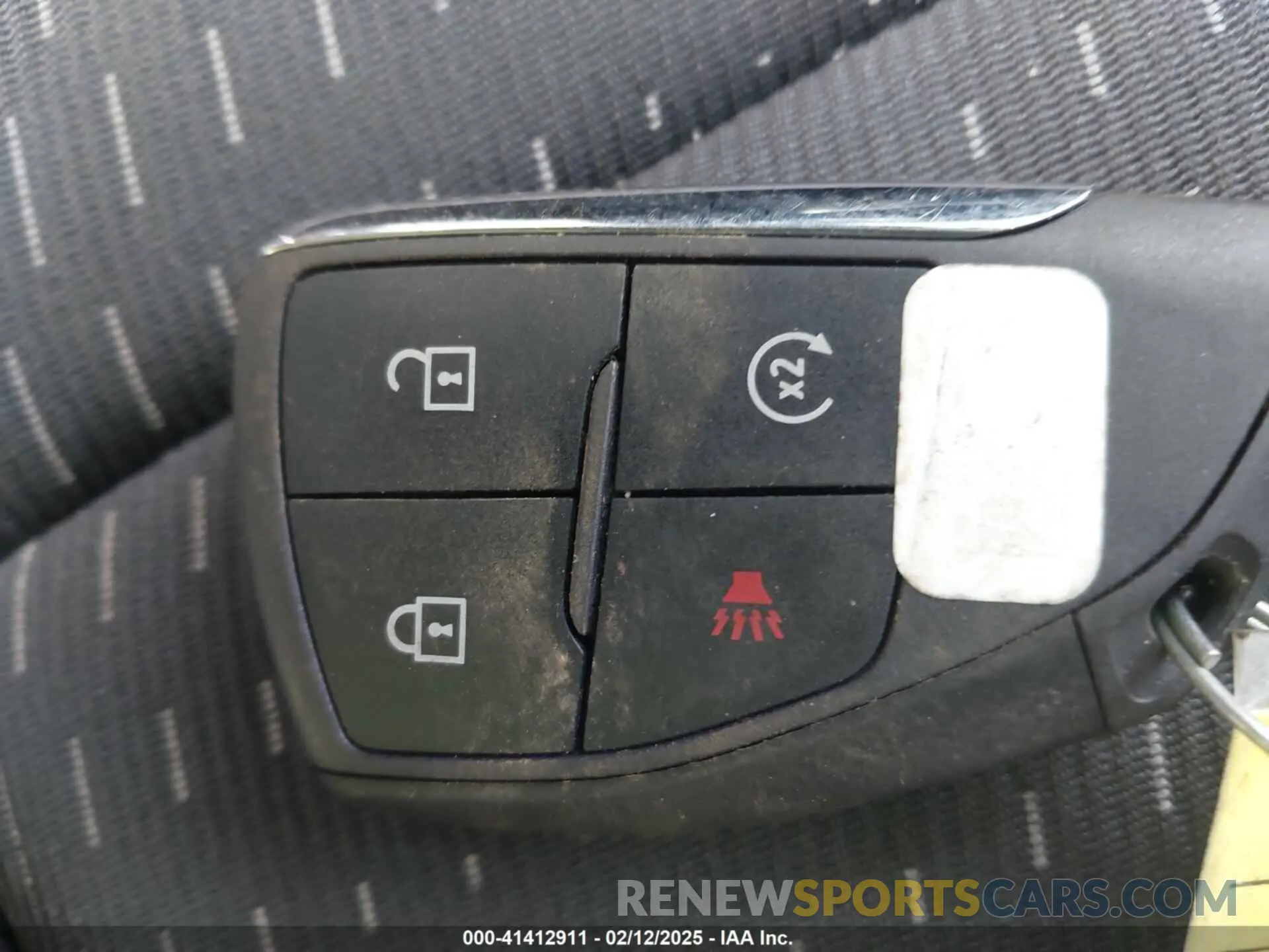 11 Photograph of a damaged car 3GNAXPEG5SL101319 CHEVROLET EQUINOX 2025