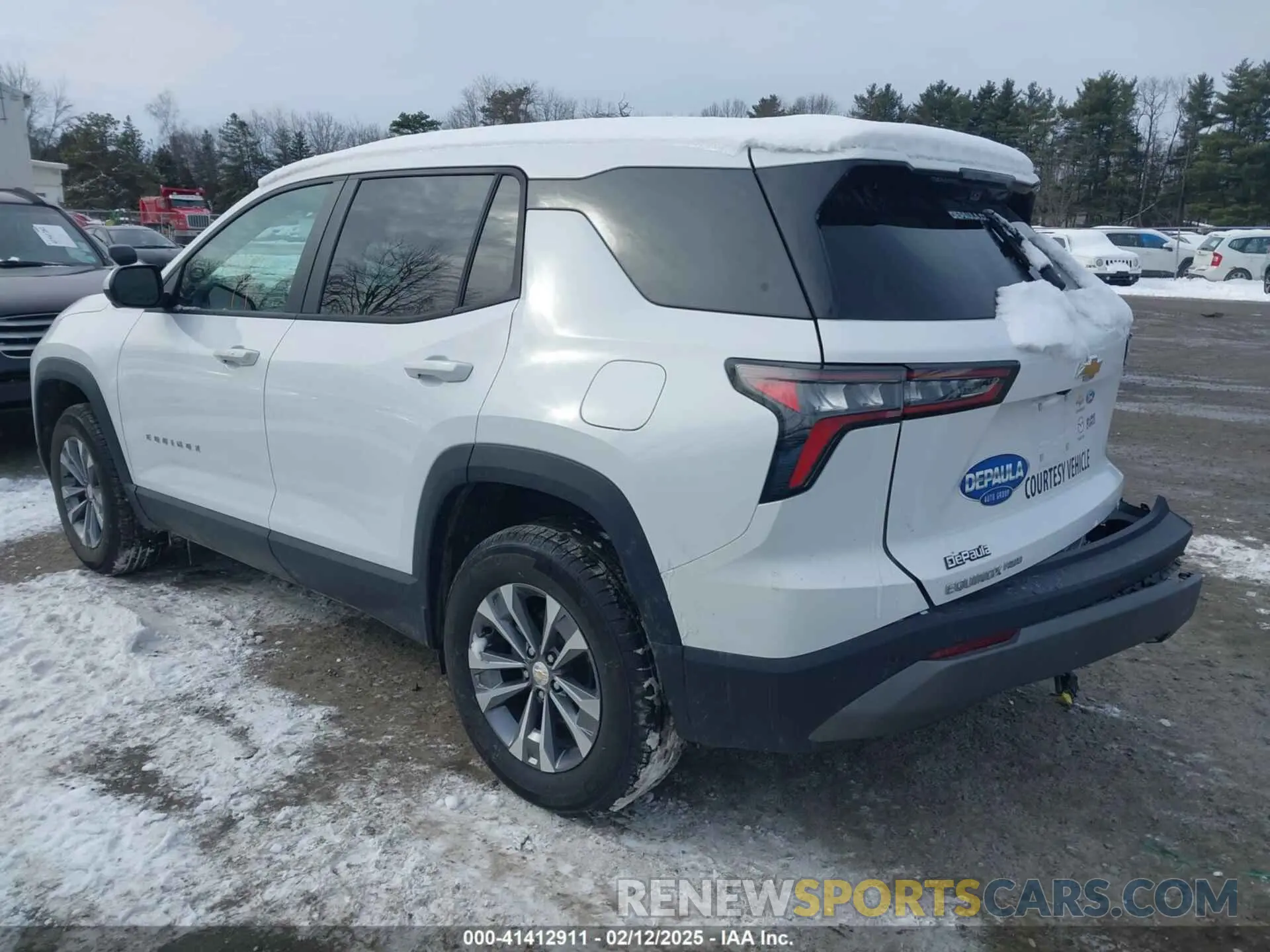 3 Photograph of a damaged car 3GNAXPEG5SL101319 CHEVROLET EQUINOX 2025