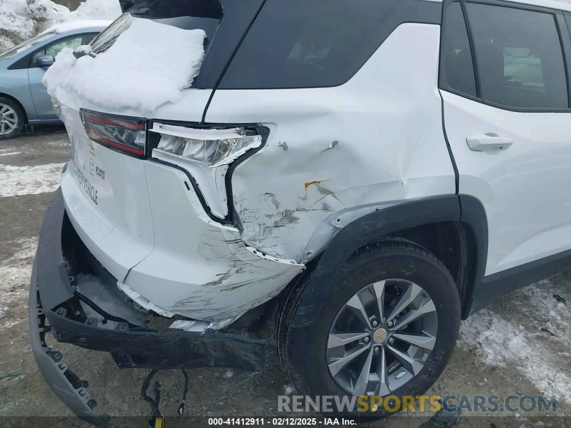 6 Photograph of a damaged car 3GNAXPEG5SL101319 CHEVROLET EQUINOX 2025