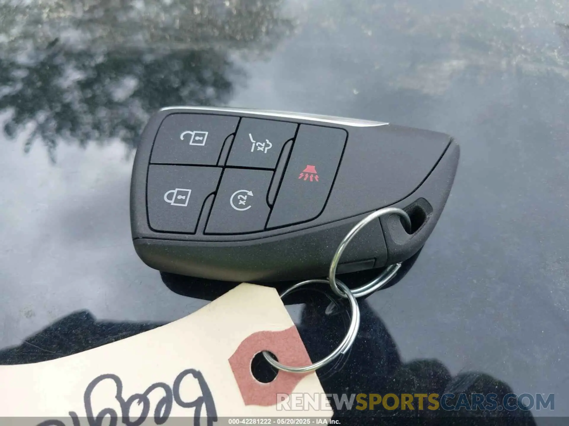 11 Photograph of a damaged car 3GNAXPEG5SL128164 CHEVROLET EQUINOX 2025