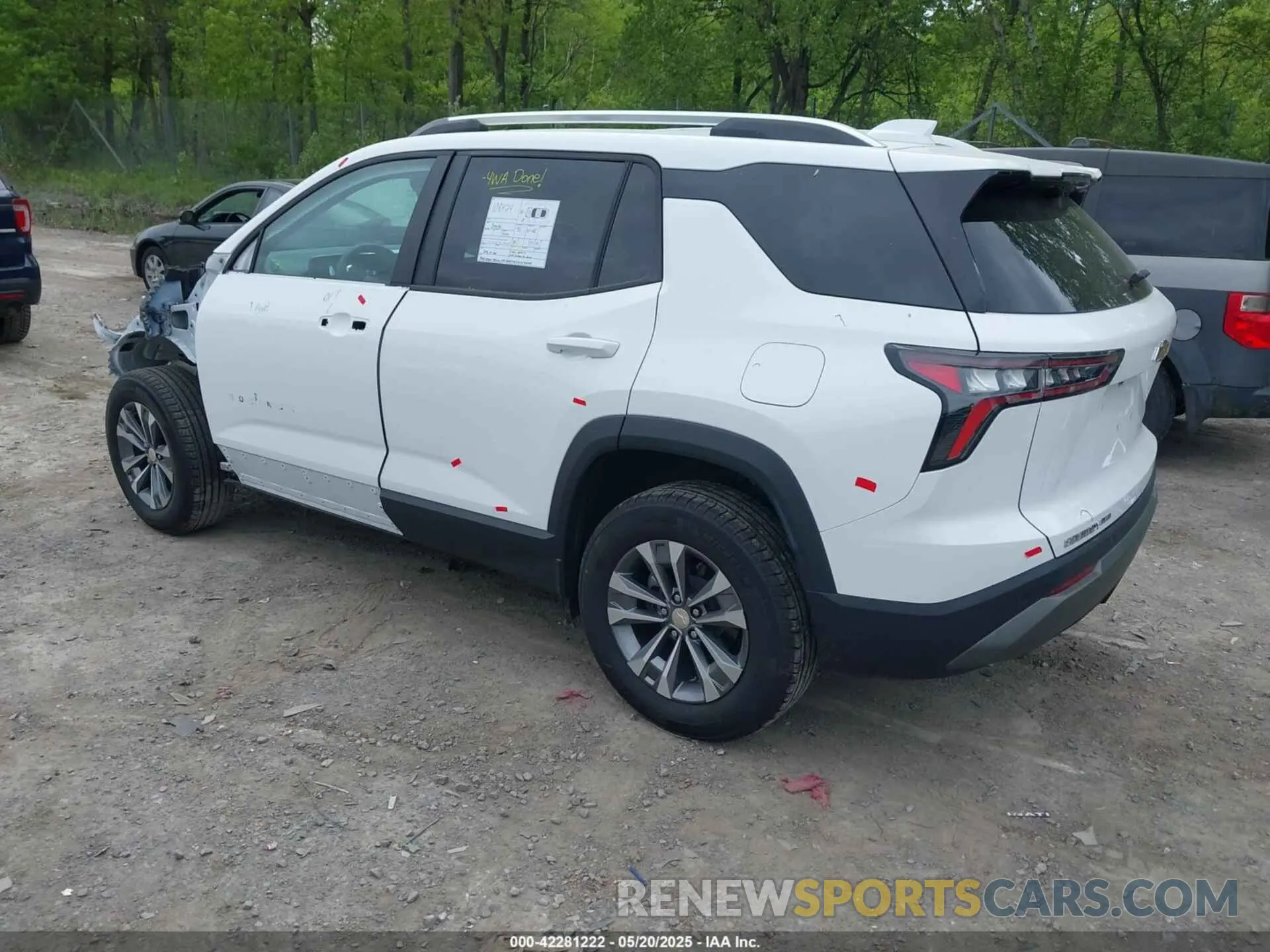 3 Photograph of a damaged car 3GNAXPEG5SL128164 CHEVROLET EQUINOX 2025