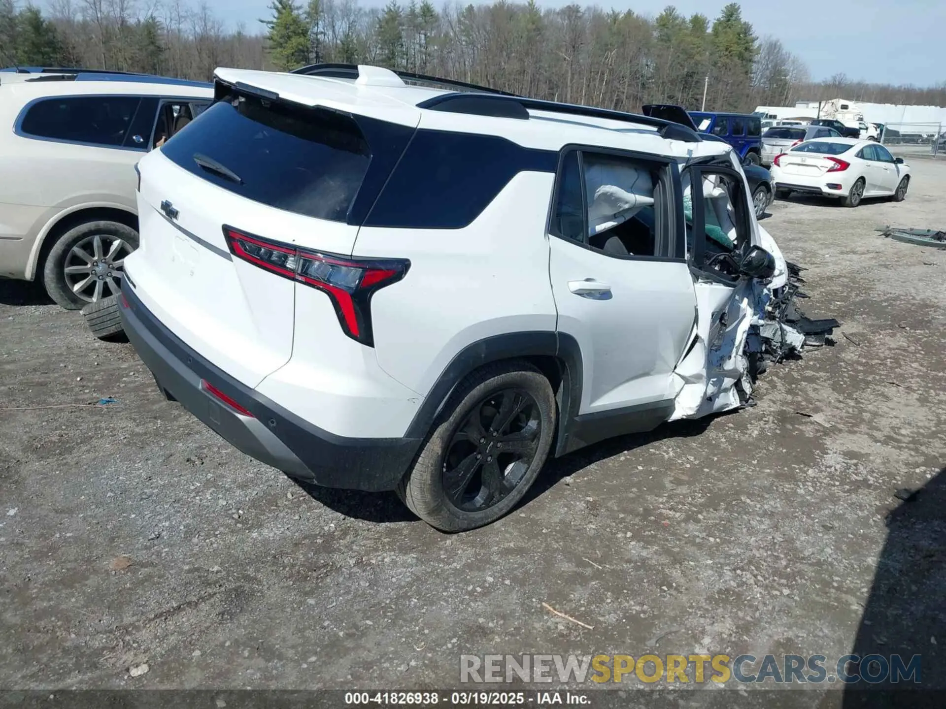 4 Photograph of a damaged car 3GNAXPEG6SL129694 CHEVROLET EQUINOX 2025