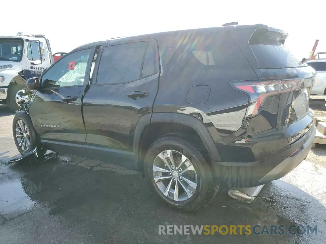 2 Photograph of a damaged car 3GNAXPEG8SL286305 CHEVROLET EQUINOX 2025