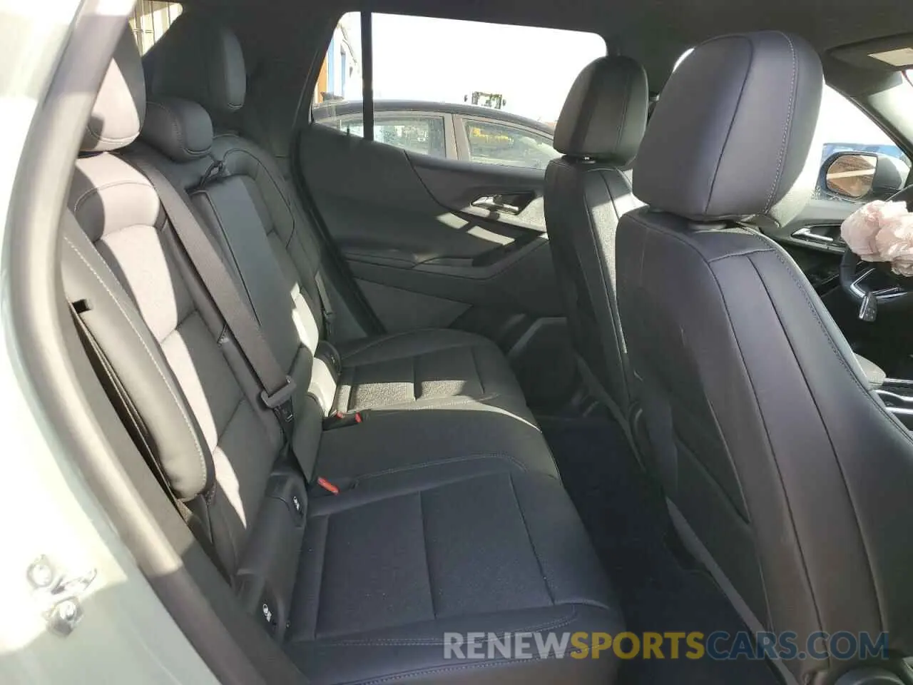10 Photograph of a damaged car 3GNAXPEG9SL169865 CHEVROLET EQUINOX 2025