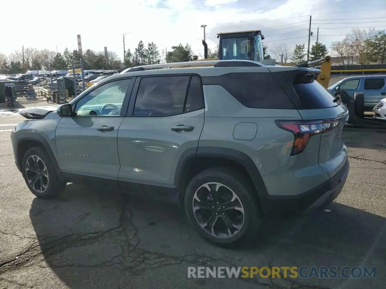 2 Photograph of a damaged car 3GNAXPEG9SL169865 CHEVROLET EQUINOX 2025