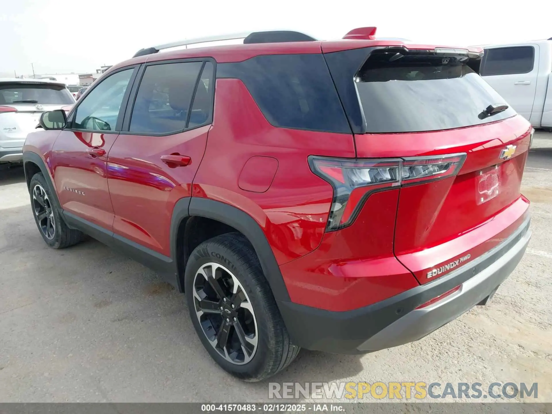3 Photograph of a damaged car 3GNAXPEGXSL103535 CHEVROLET EQUINOX 2025
