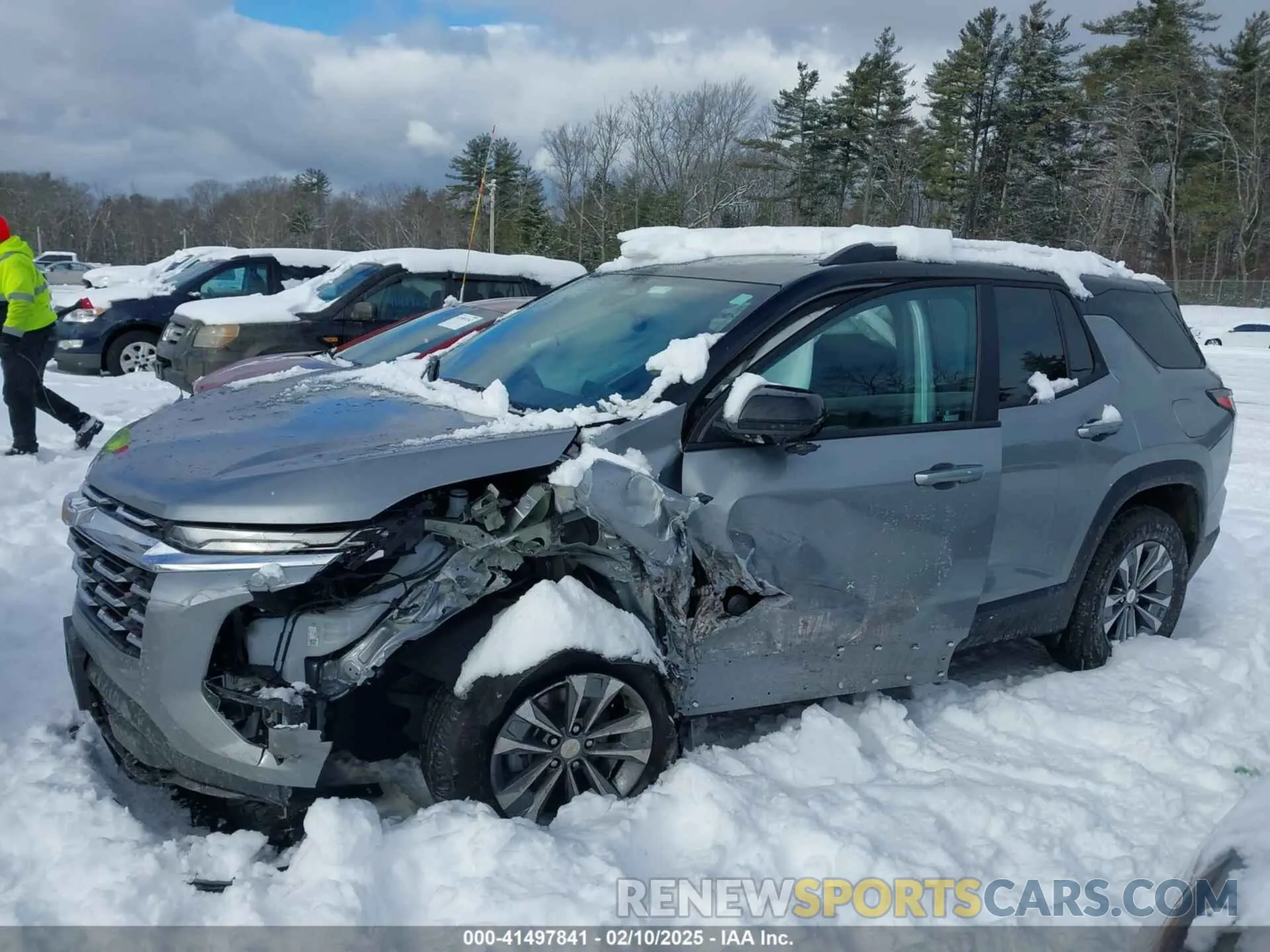 12 Photograph of a damaged car 3GNAXPEGXSL127964 CHEVROLET EQUINOX 2025