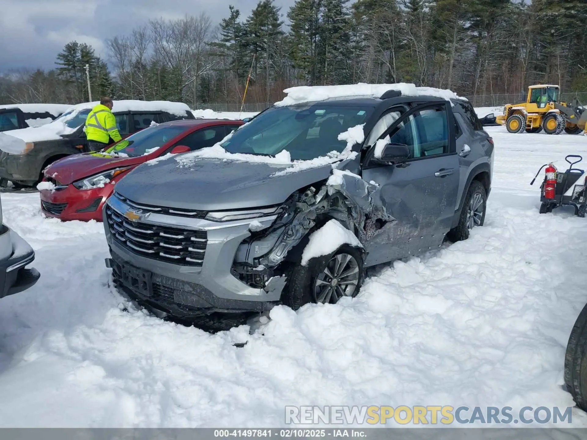 2 Photograph of a damaged car 3GNAXPEGXSL127964 CHEVROLET EQUINOX 2025