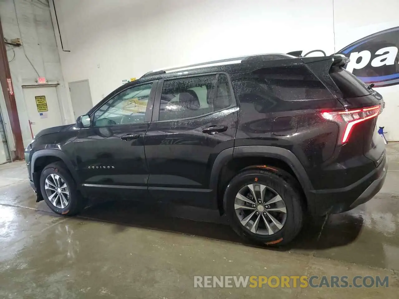2 Photograph of a damaged car 3GNAXPEGXSL209578 CHEVROLET EQUINOX 2025