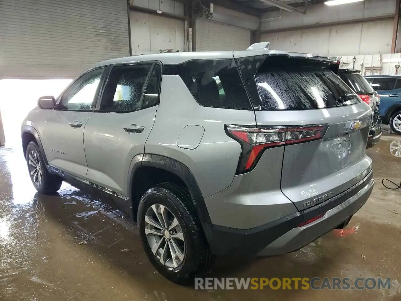 2 Photograph of a damaged car 3GNAXPEGXSL243021 CHEVROLET EQUINOX 2025
