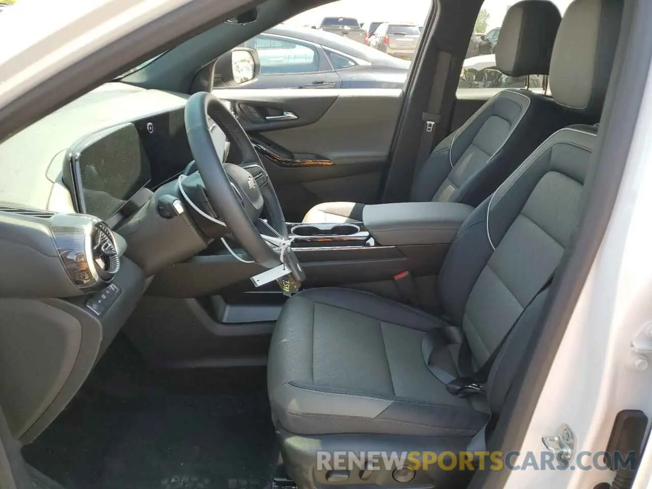 7 Photograph of a damaged car 3GNAXPEGXSL249952 CHEVROLET EQUINOX 2025