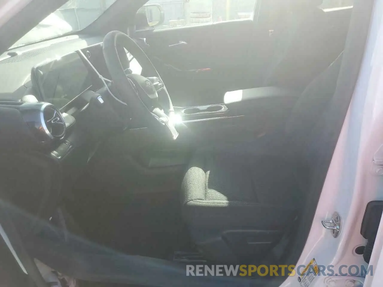 7 Photograph of a damaged car 3GNAXPEGXSL286452 CHEVROLET EQUINOX 2025