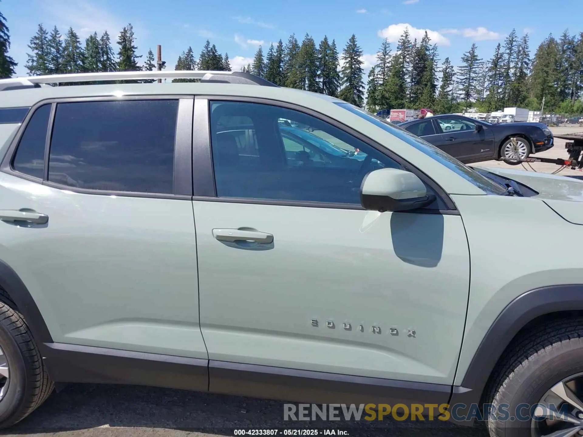 13 Photograph of a damaged car 3GNAXPEGXSL304786 CHEVROLET EQUINOX 2025