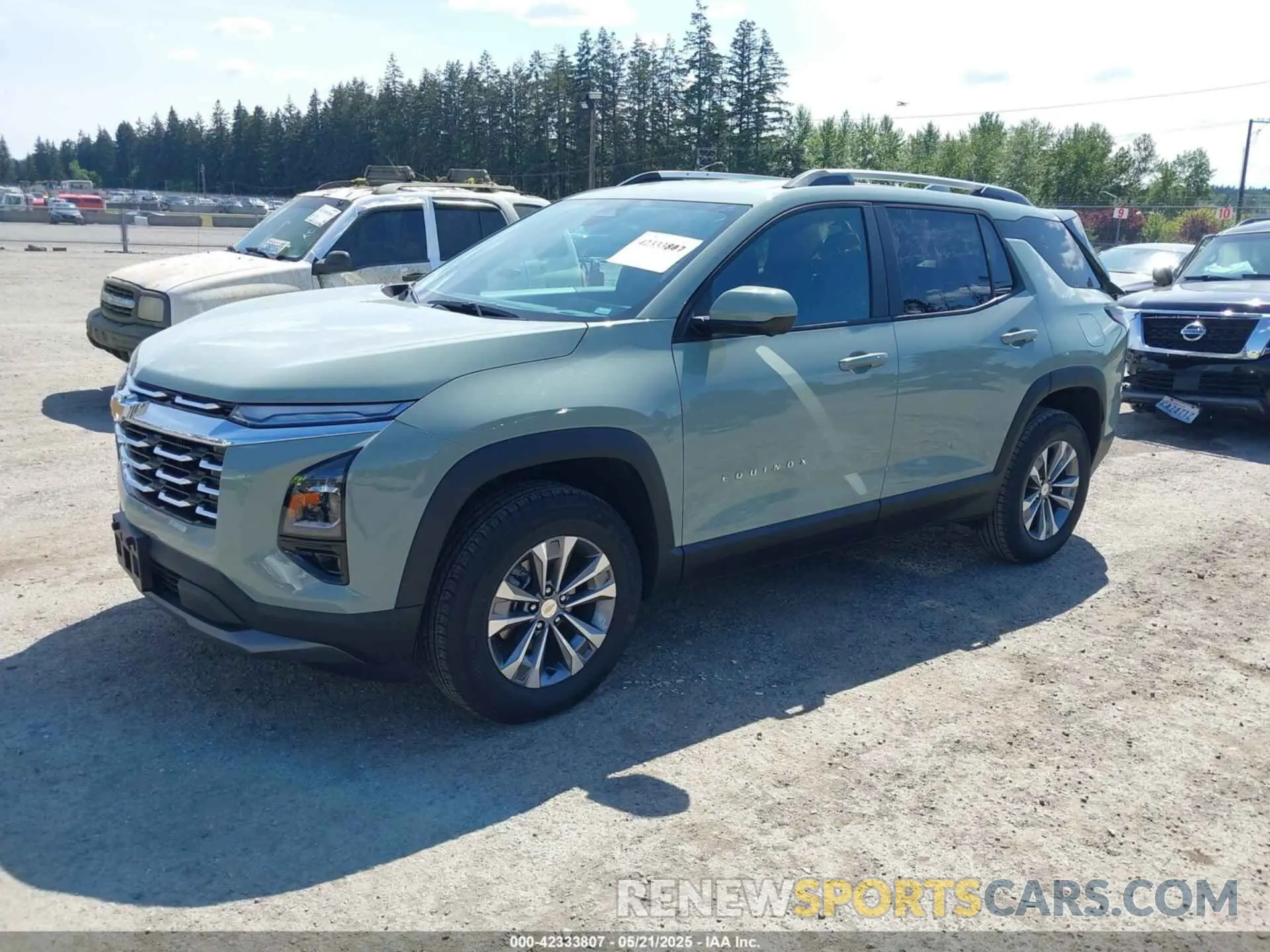 2 Photograph of a damaged car 3GNAXPEGXSL304786 CHEVROLET EQUINOX 2025