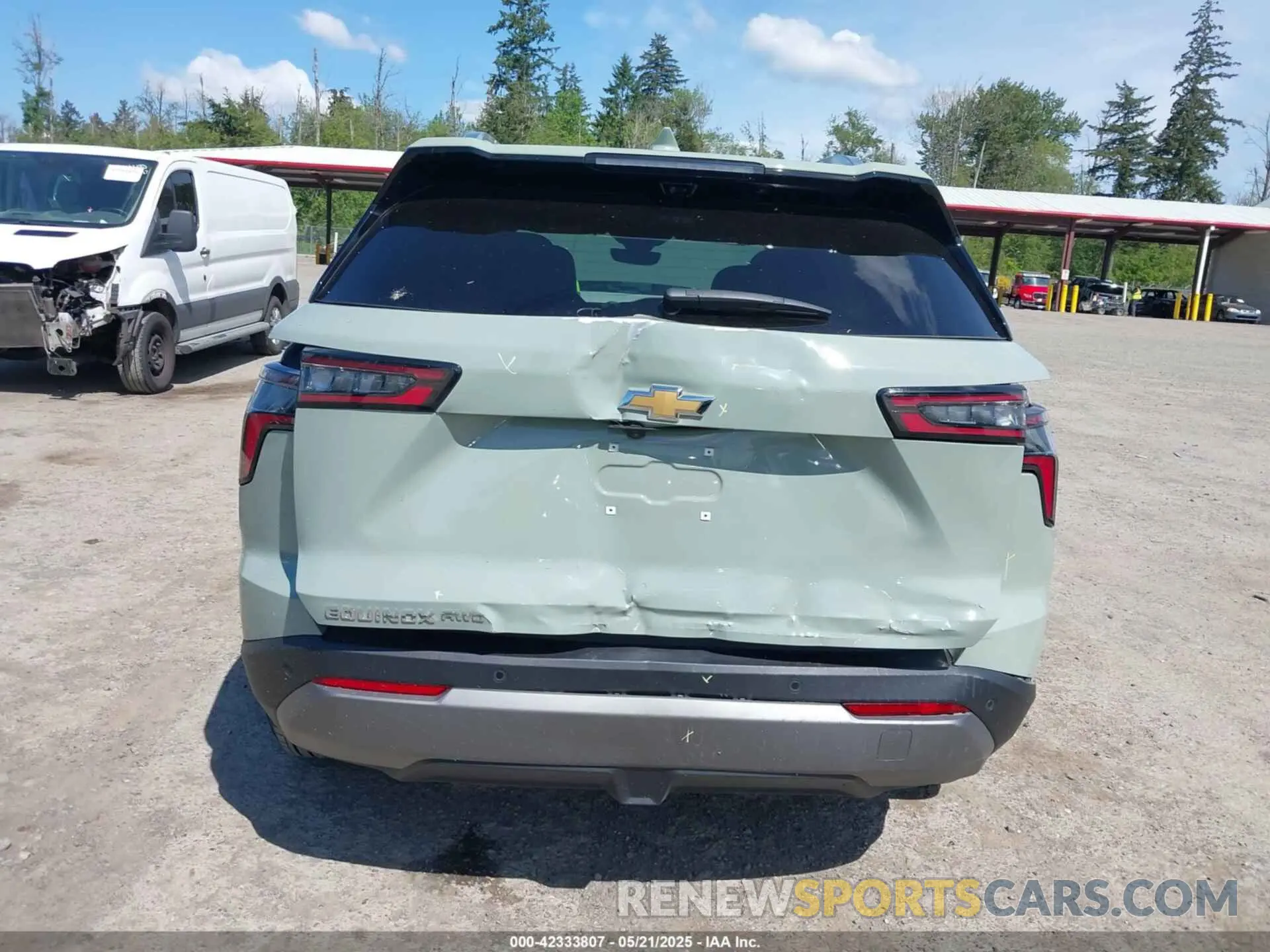 6 Photograph of a damaged car 3GNAXPEGXSL304786 CHEVROLET EQUINOX 2025