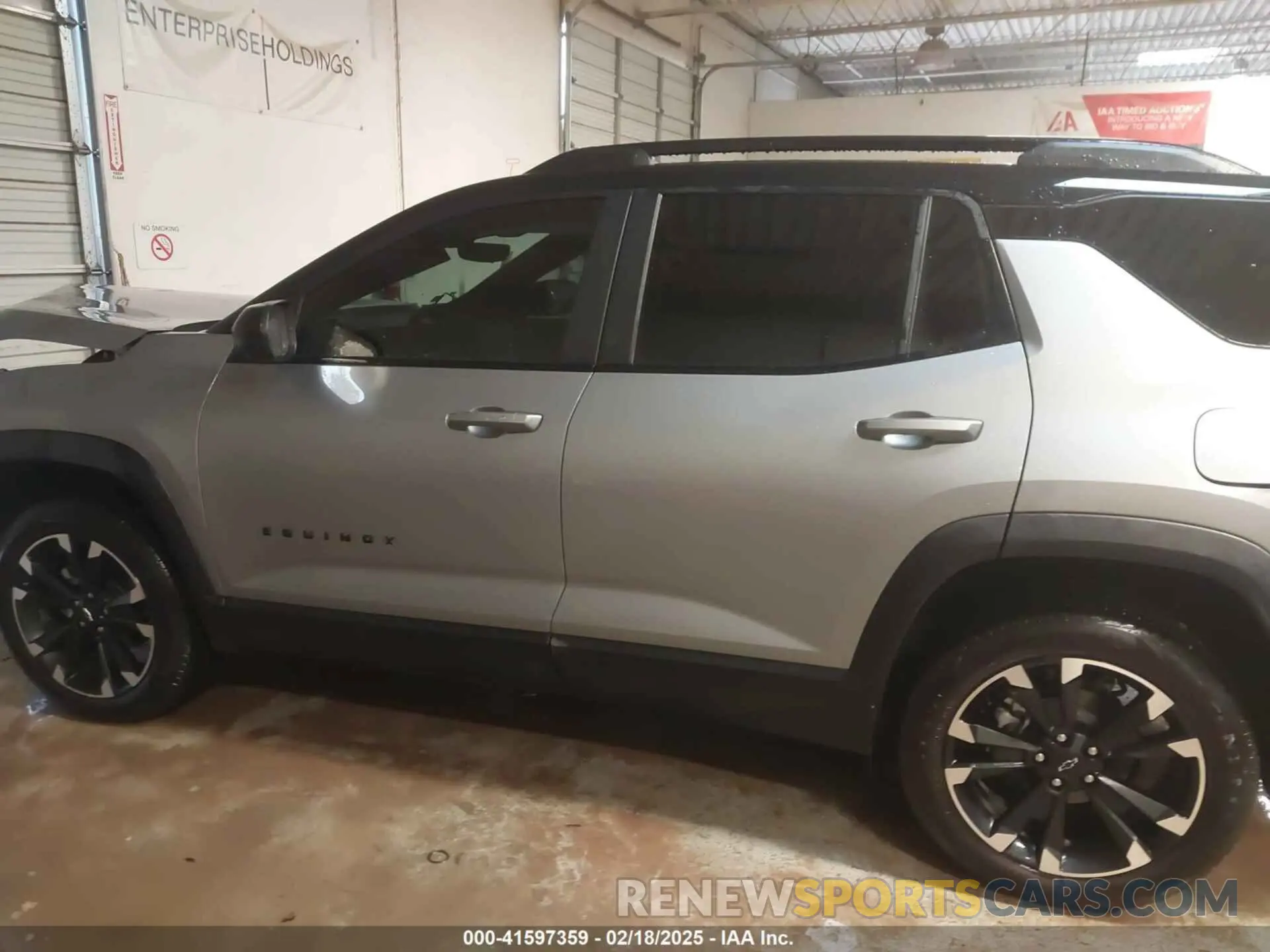 14 Photograph of a damaged car 3GNAXTEG0SL154518 CHEVROLET EQUINOX 2025