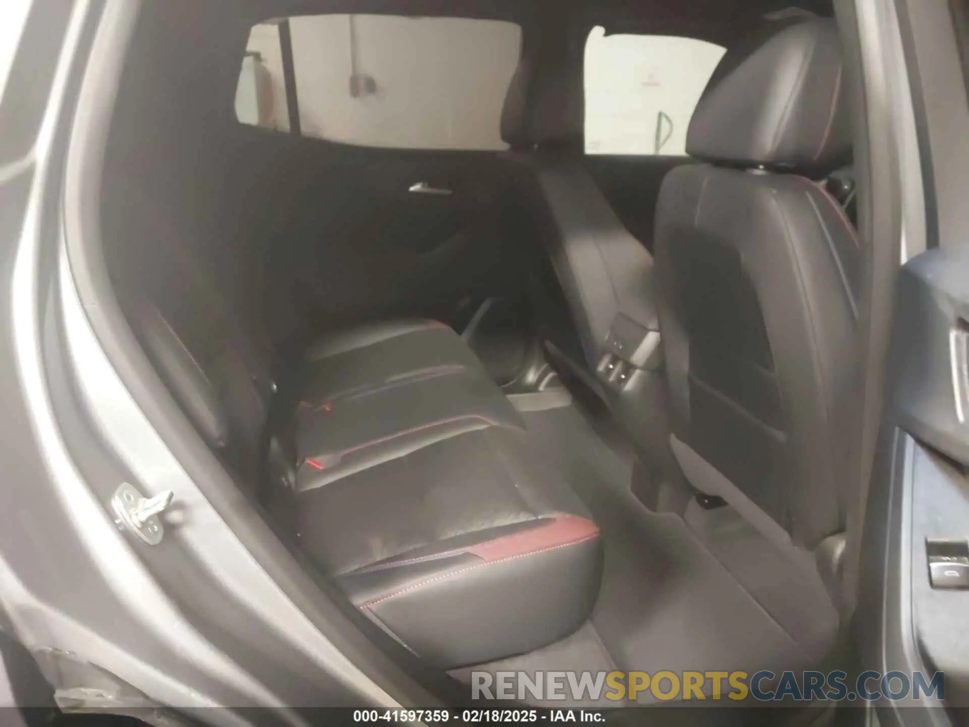 8 Photograph of a damaged car 3GNAXTEG0SL154518 CHEVROLET EQUINOX 2025