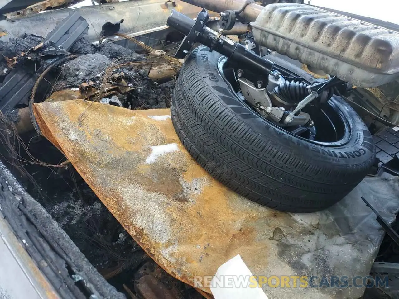 8 Photograph of a damaged car 3GNAXTEG1SL129594 CHEVROLET EQUINOX 2025