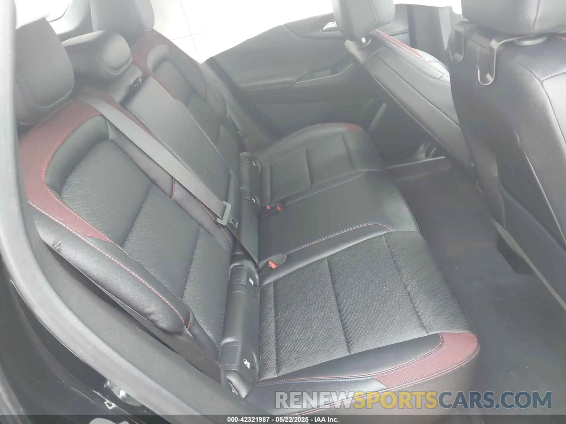 8 Photograph of a damaged car 3GNAXTEG5SL213787 CHEVROLET EQUINOX 2025