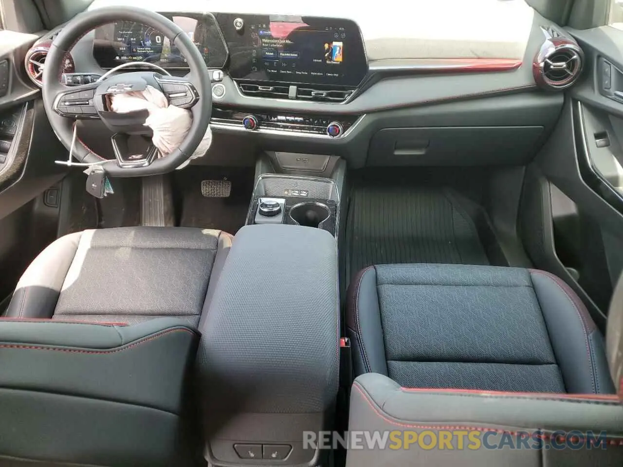 8 Photograph of a damaged car 3GNAXTEG5SL227155 CHEVROLET EQUINOX 2025