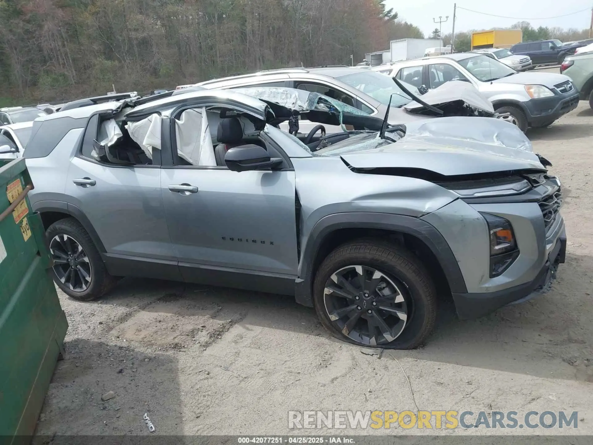 13 Photograph of a damaged car 3GNAXTEG7SL110550 CHEVROLET EQUINOX 2025