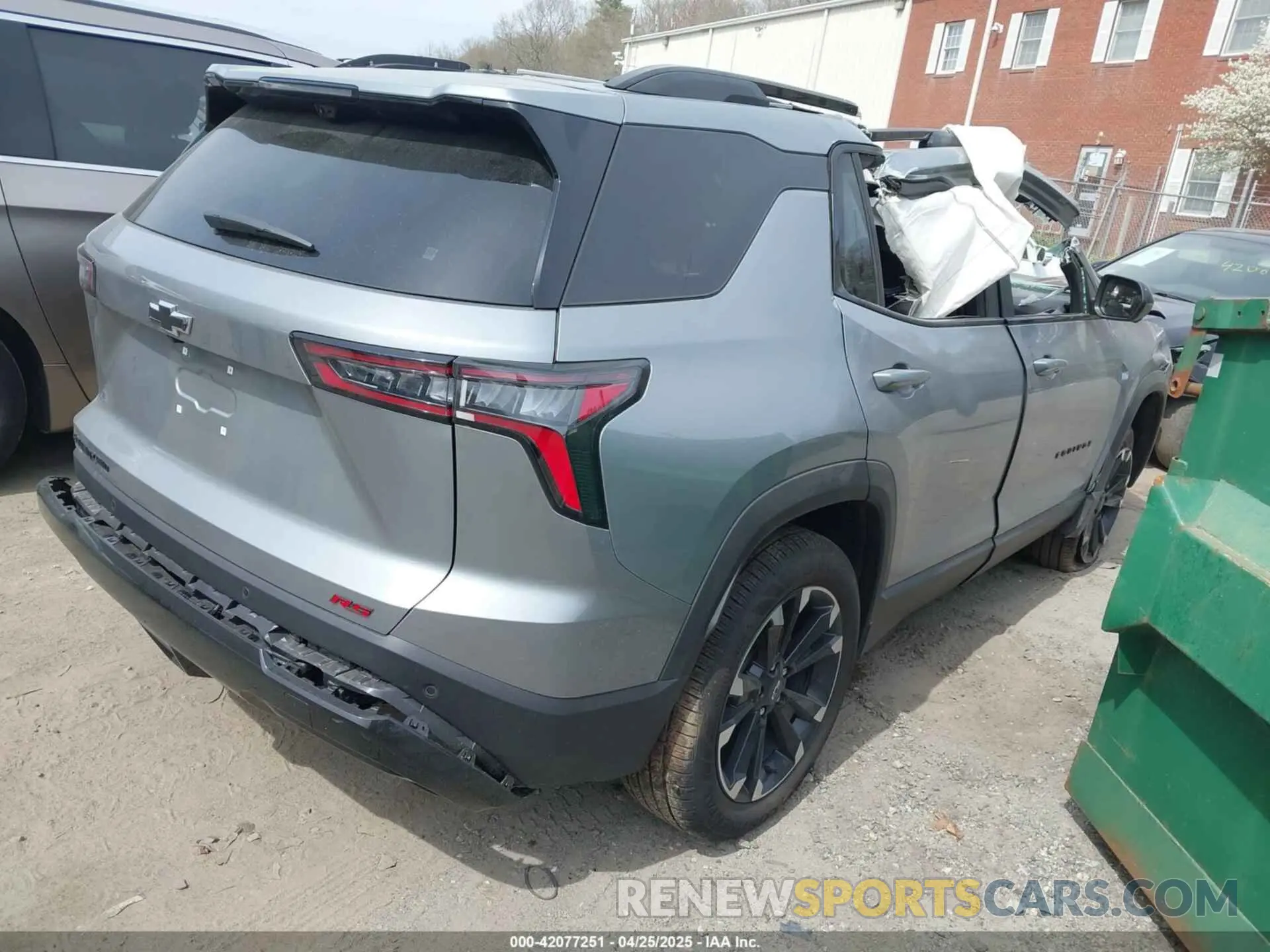 4 Photograph of a damaged car 3GNAXTEG7SL110550 CHEVROLET EQUINOX 2025