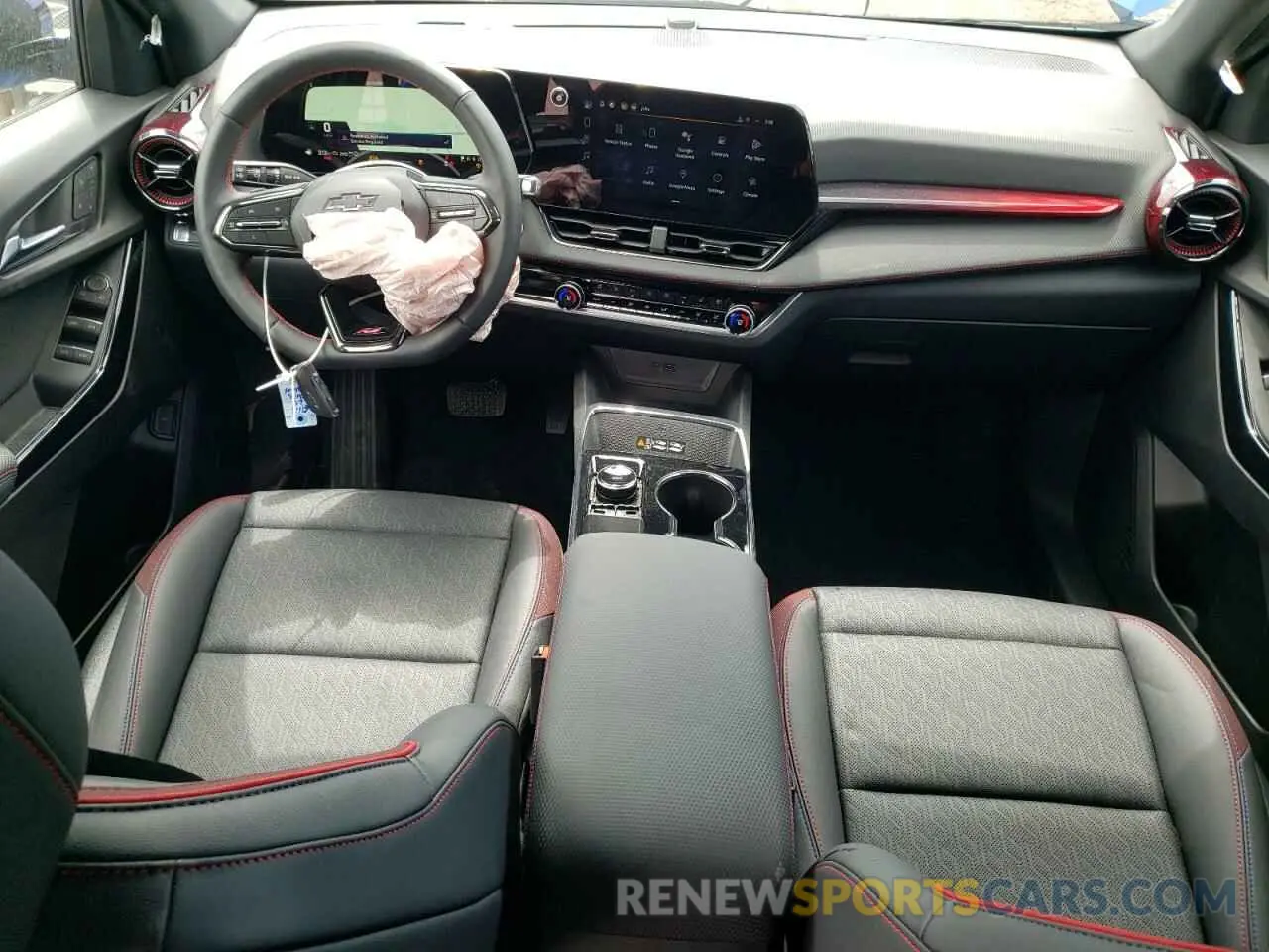 8 Photograph of a damaged car 3GNAXTEG7SL173373 CHEVROLET EQUINOX 2025