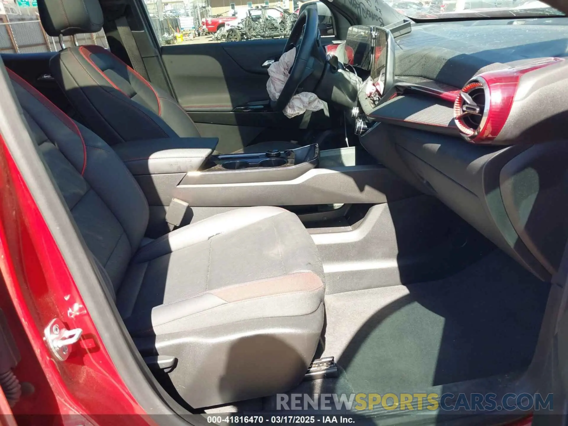 5 Photograph of a damaged car 3GNAXTEGXSL146412 CHEVROLET EQUINOX 2025