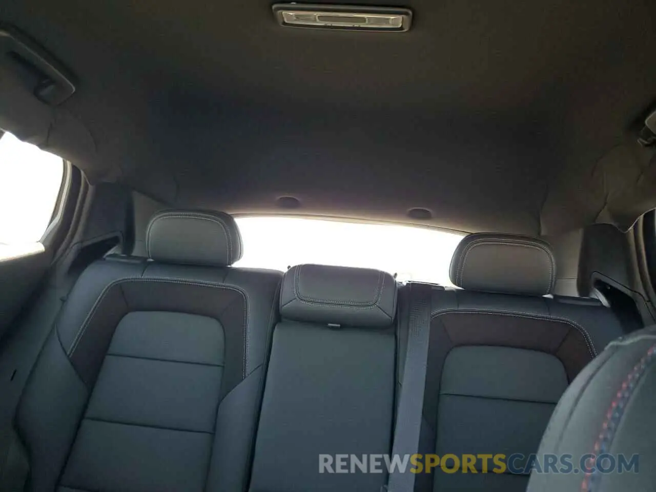 10 Photograph of a damaged car 3GN7DRRP7RS292136 CHEVROLET EQUINOX 3R 2024