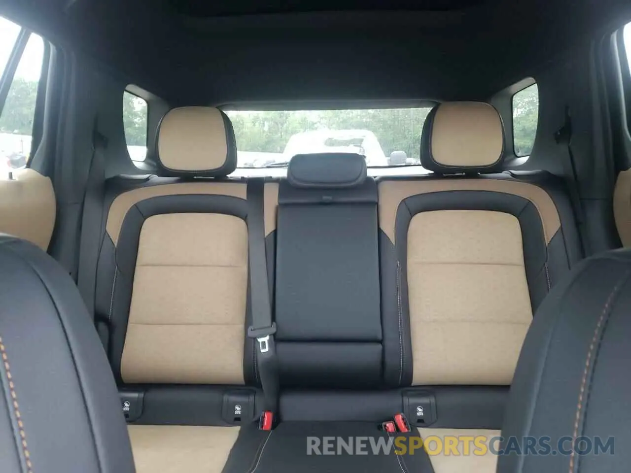 10 Photograph of a damaged car 3GNAXSEG0SL189912 CHEVROLET EQUINOX AC 2025