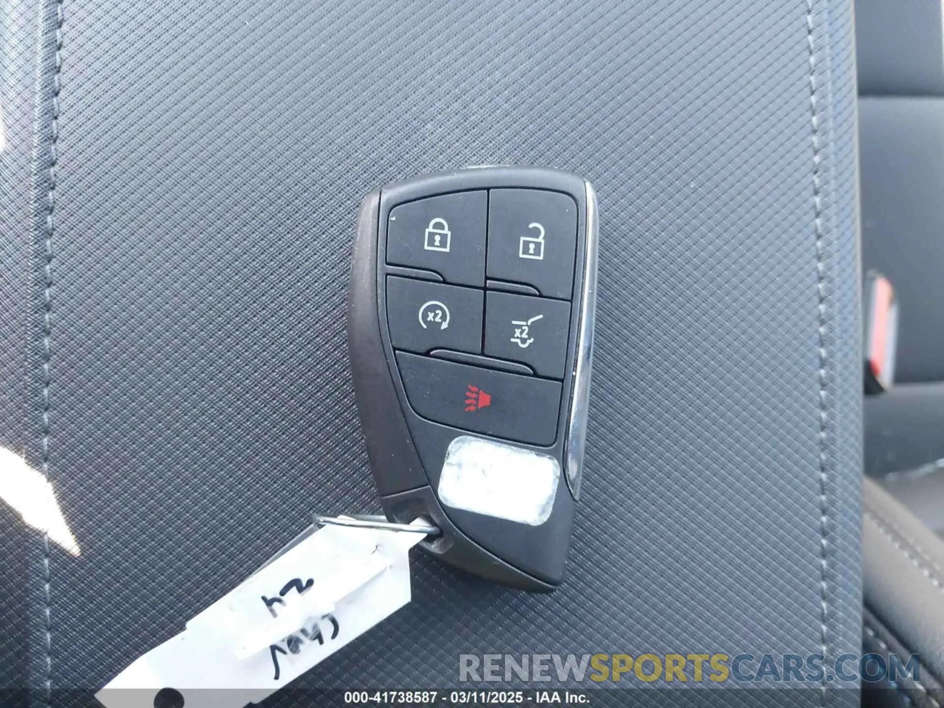 11 Photograph of a damaged car 3GN7DLRP5RS260069 CHEVROLET EQUINOX EV 2024